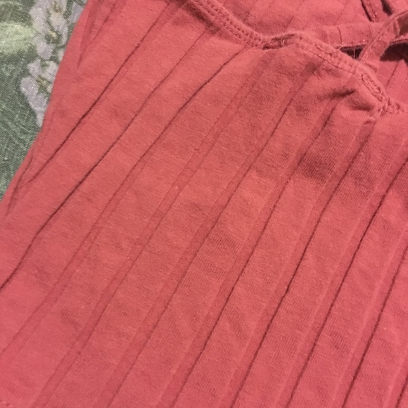 Tight crop 💕 n o t brandy - Picture 3 of 3